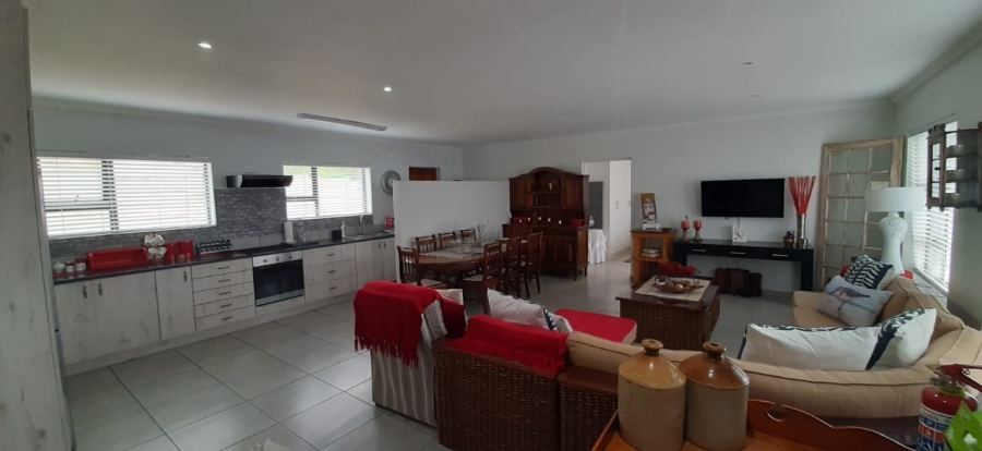 5 Bedroom Property for Sale in Dana Bay Western Cape
